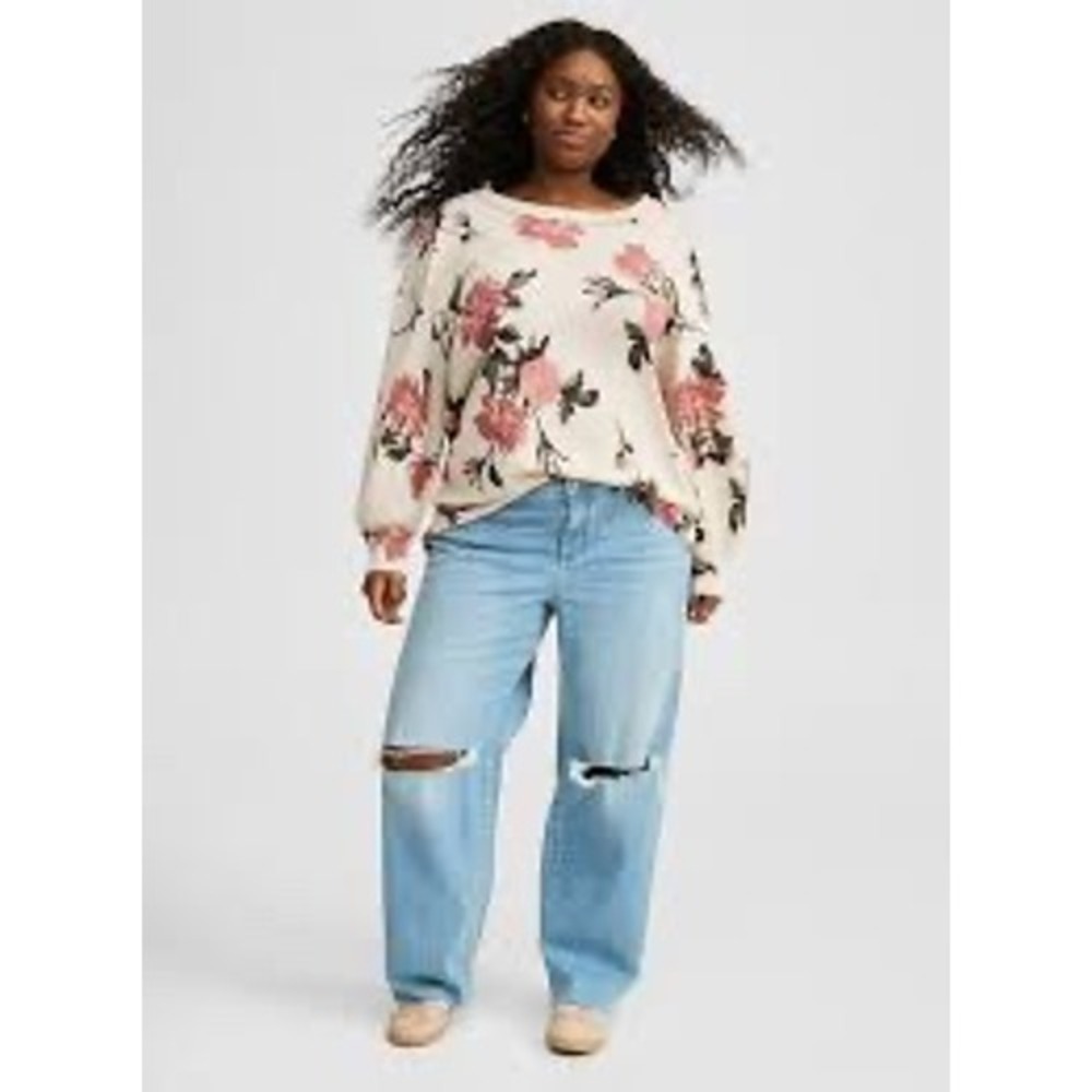 Torrid Crewneck Sweatshirt - Cream with Pink Roses